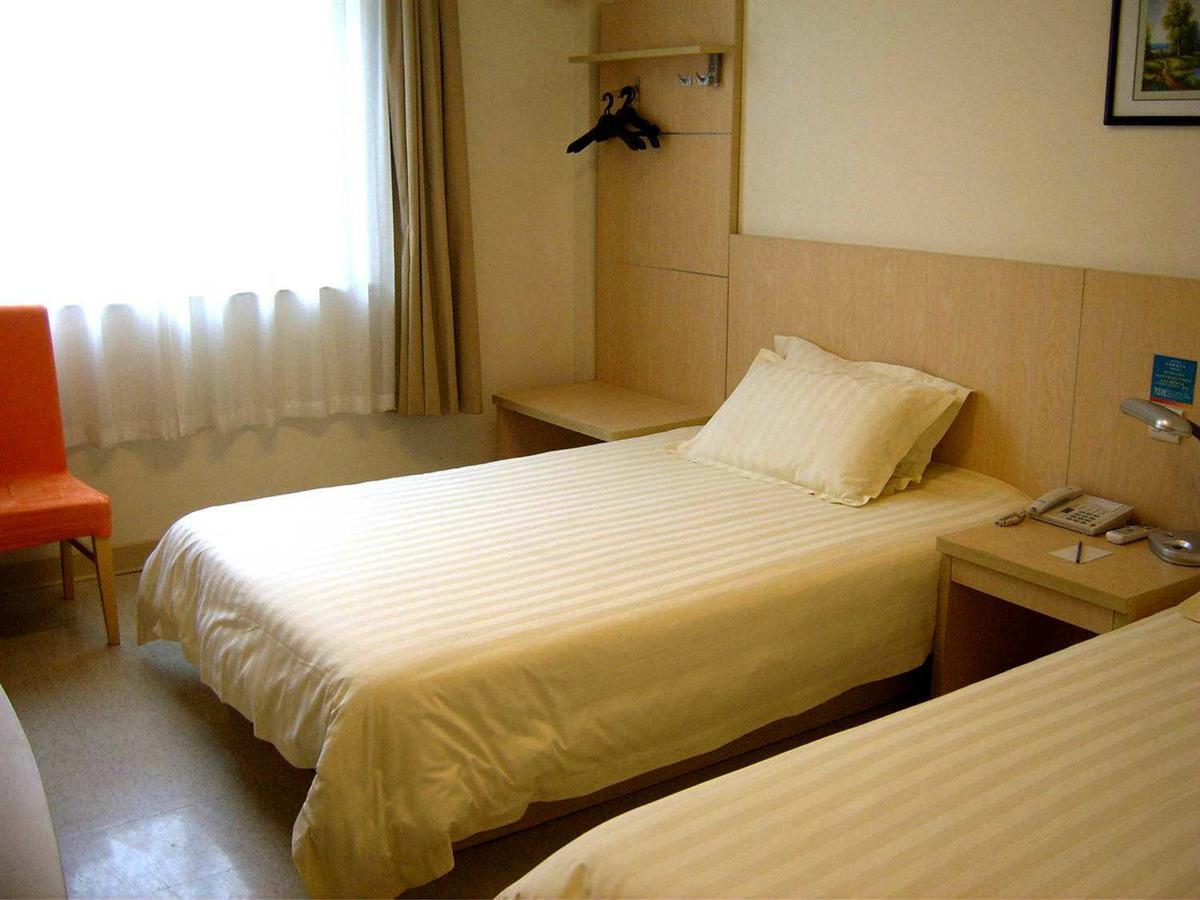 Jinjiang Inn Beijing Fengtai East Avenue Railway Station Bagian luar foto